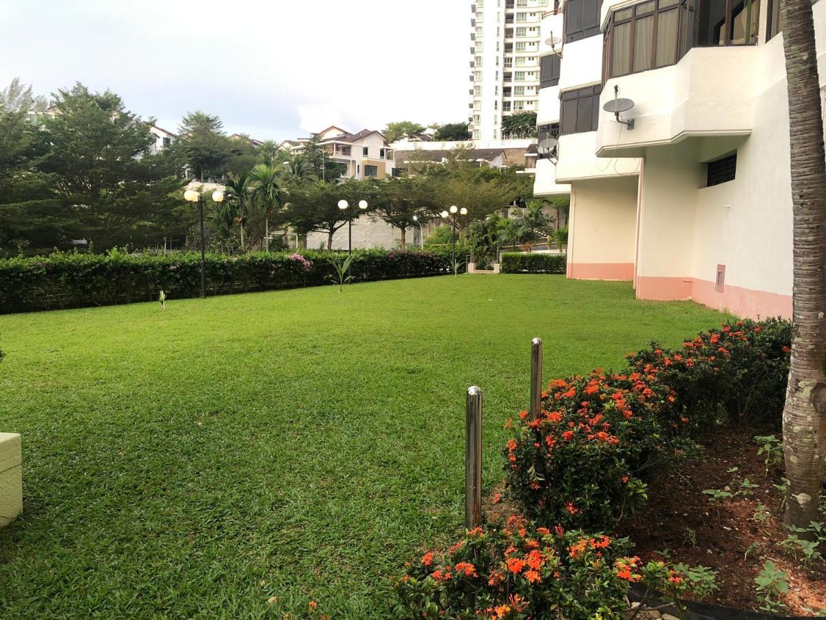 Beach Resort Home Stay Sri Sayang 05 Apartment Batu Ferringhi 2Bedroom Bagian luar foto