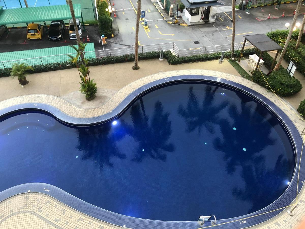 Beach Resort Home Stay Sri Sayang 05 Apartment Batu Ferringhi 2Bedroom Bagian luar foto
